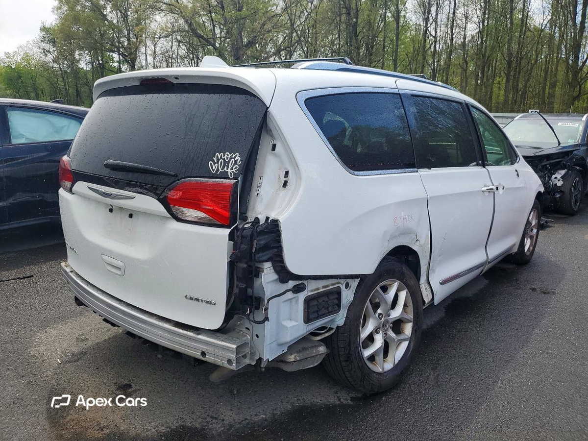 Chrysler Pacifica 2020