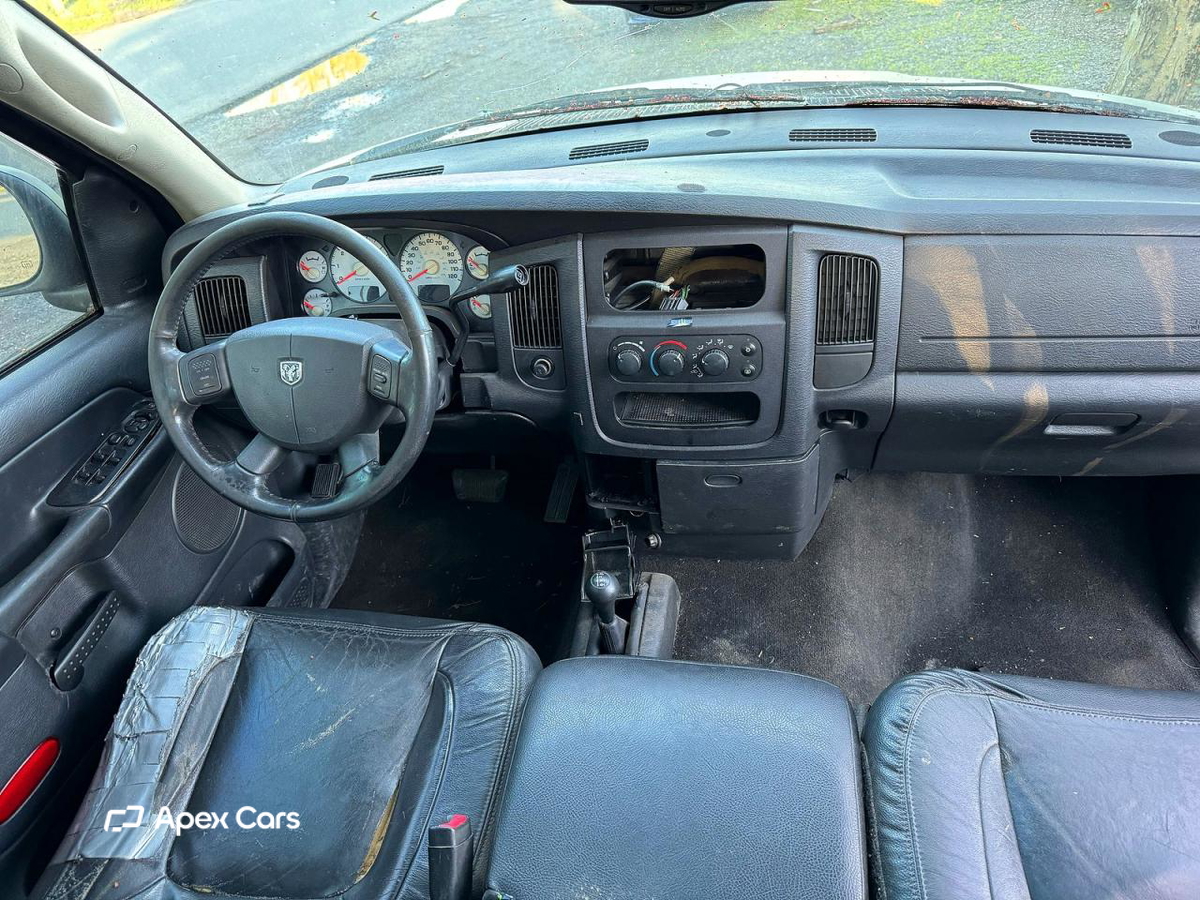 Dodge RAM 2005