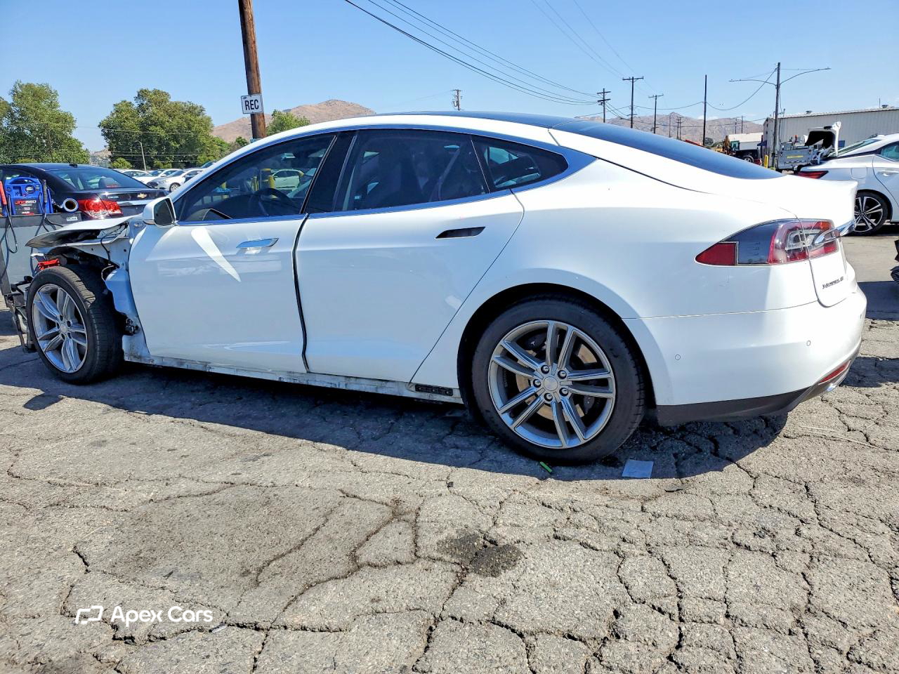 Tesla Model S 2015