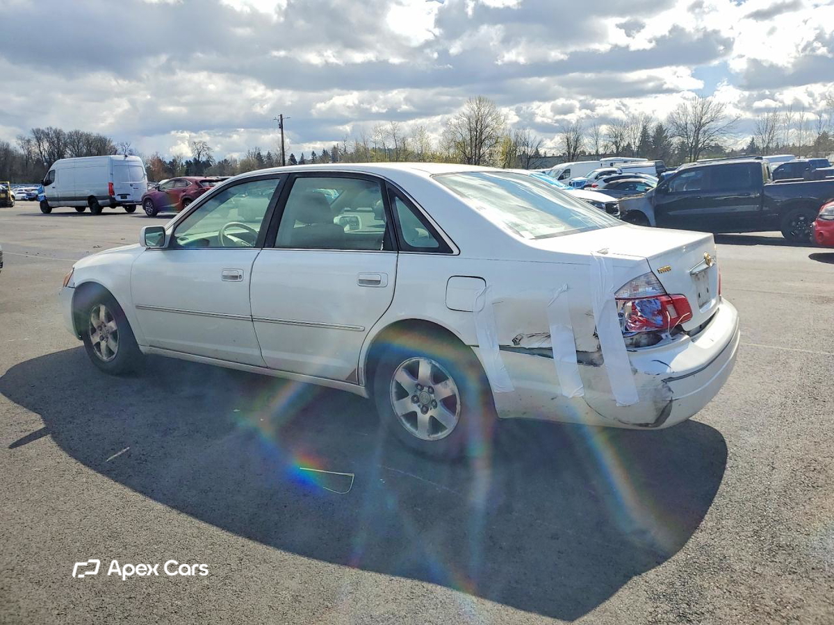 Toyota Avalon 2003