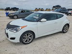 Hyundai Veloster 2016