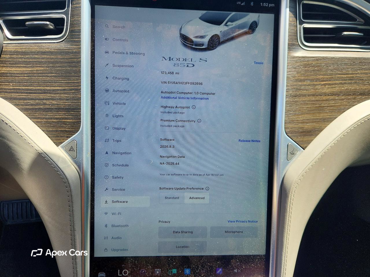 Tesla Model S 2015