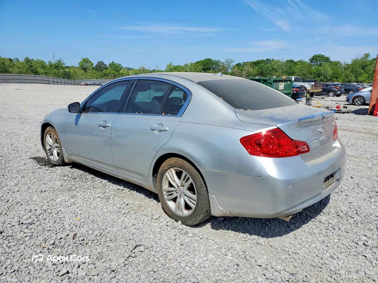 Infiniti G 2011