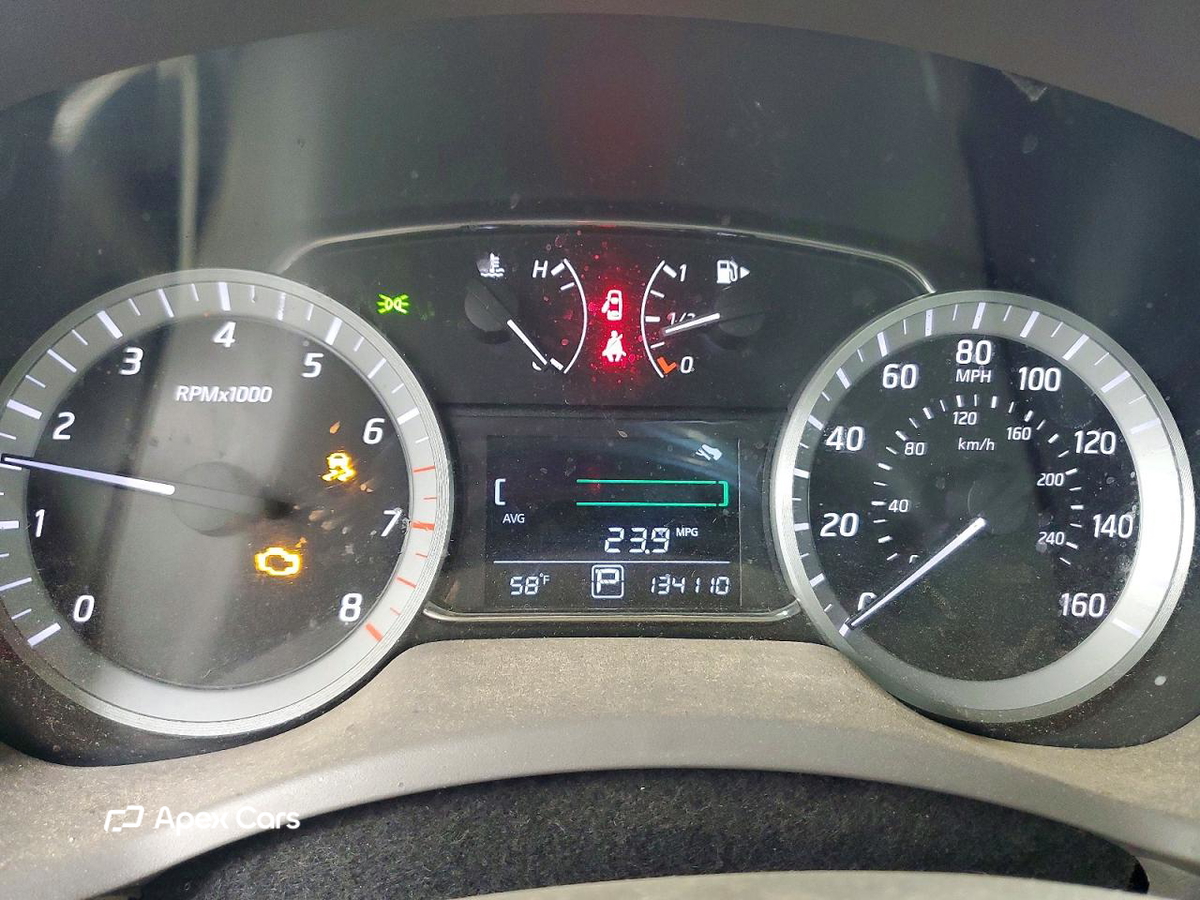 Nissan Sentra 2013
