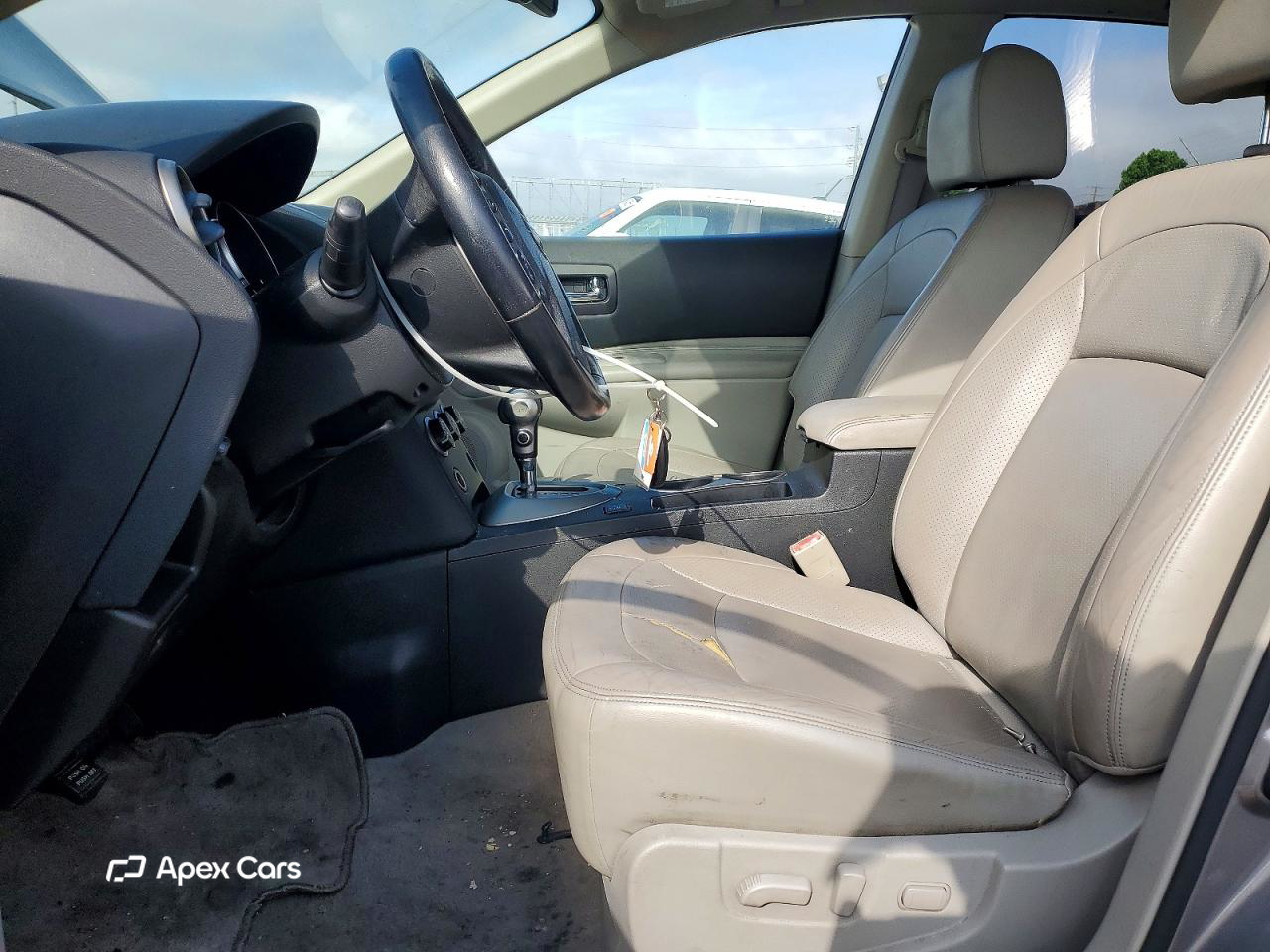 Nissan Rogue 2010