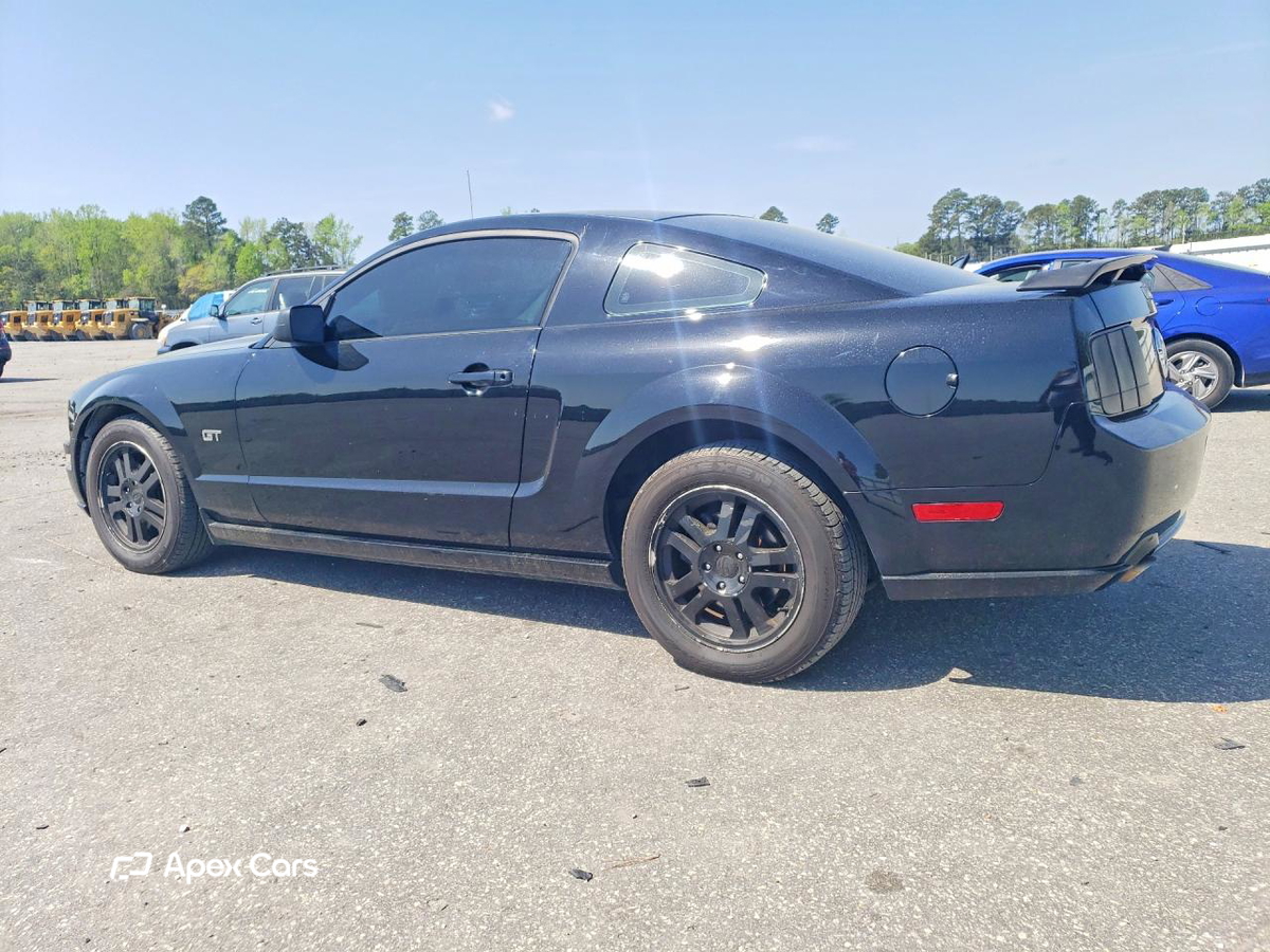 Ford Mustang 2005