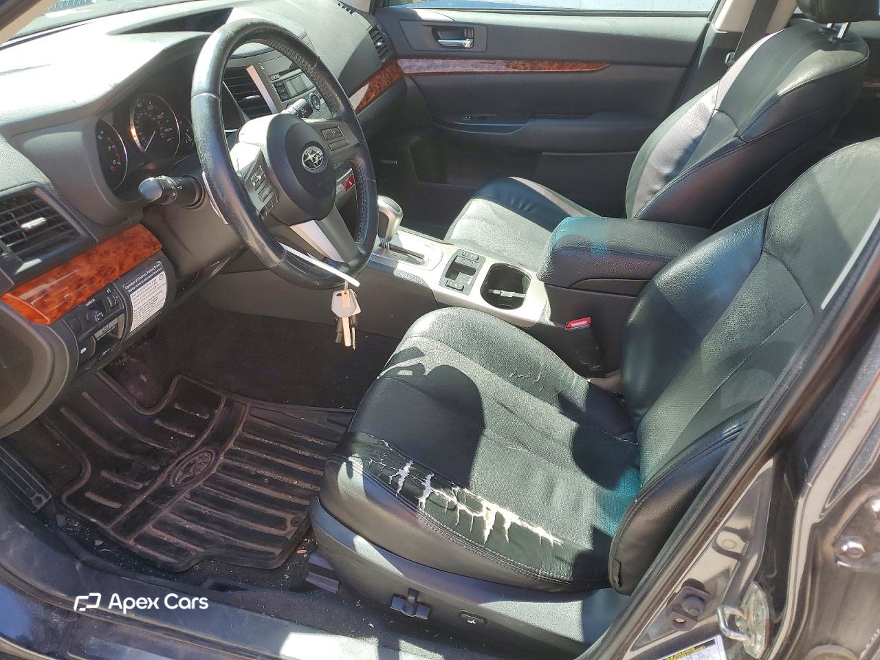 Subaru Outback 2011