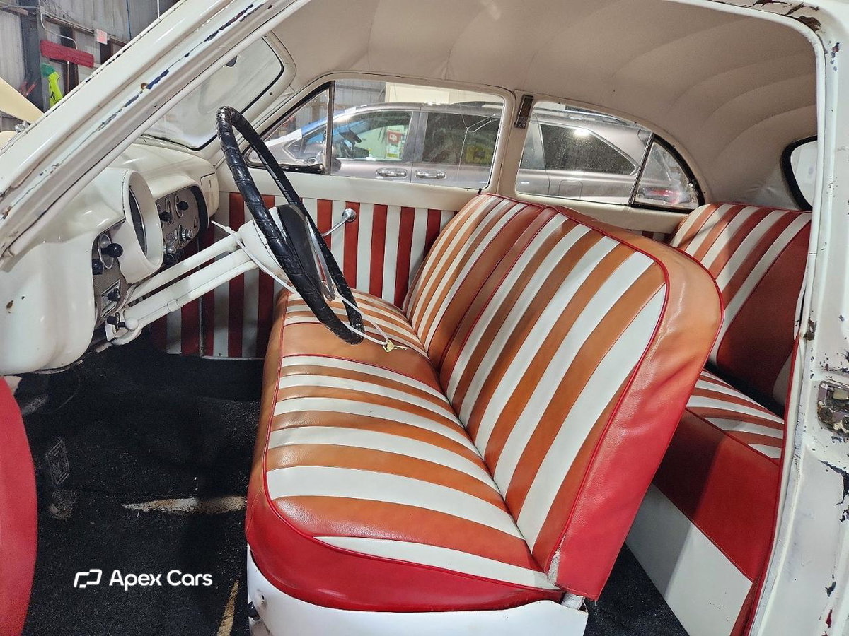 Ford  1951