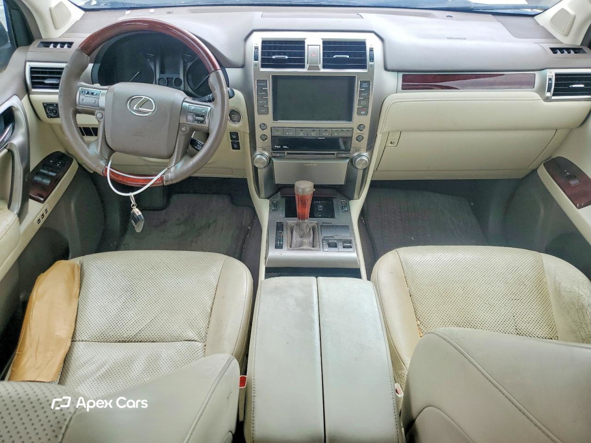 Lexus GX 2011