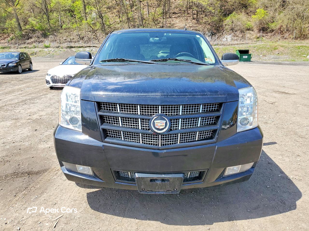 Cadillac Escalade 2013