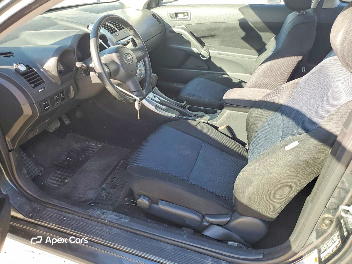 Scion tC 2005
