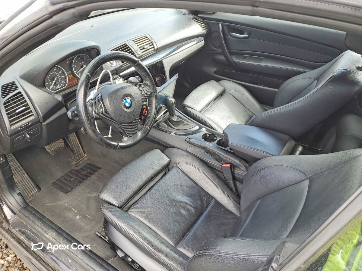 BMW Series 1 2009