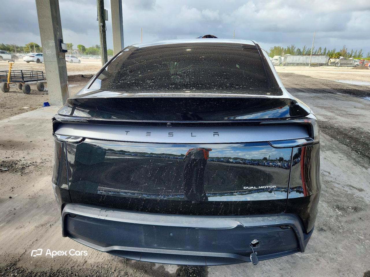 Tesla Model Y 2026