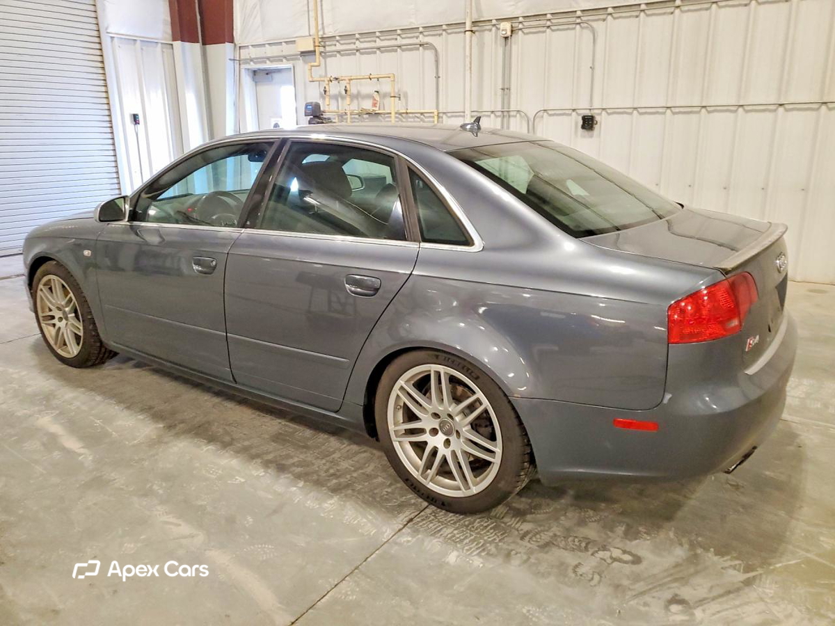 Audi RS4 2008