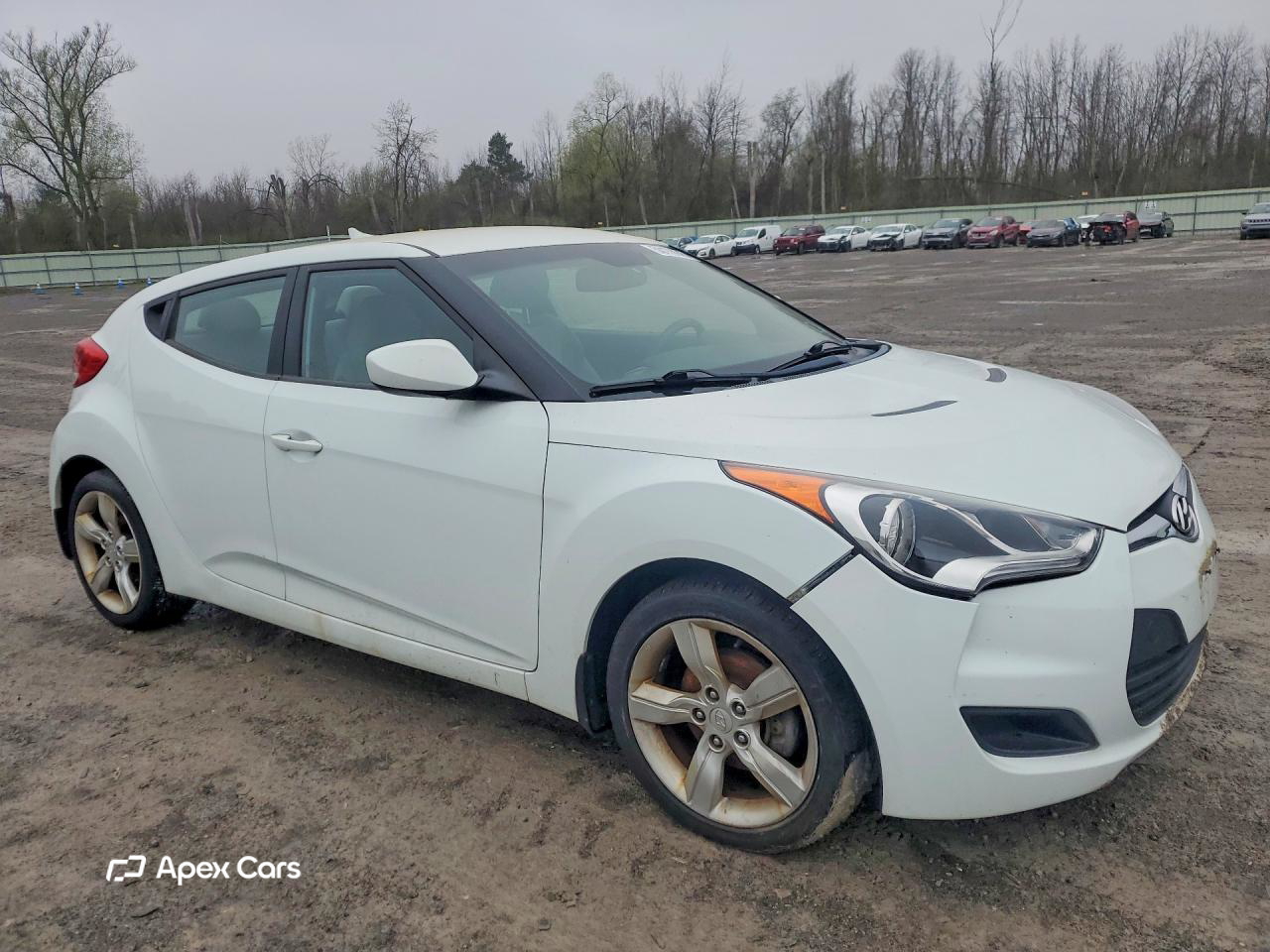 Hyundai Veloster 2013
