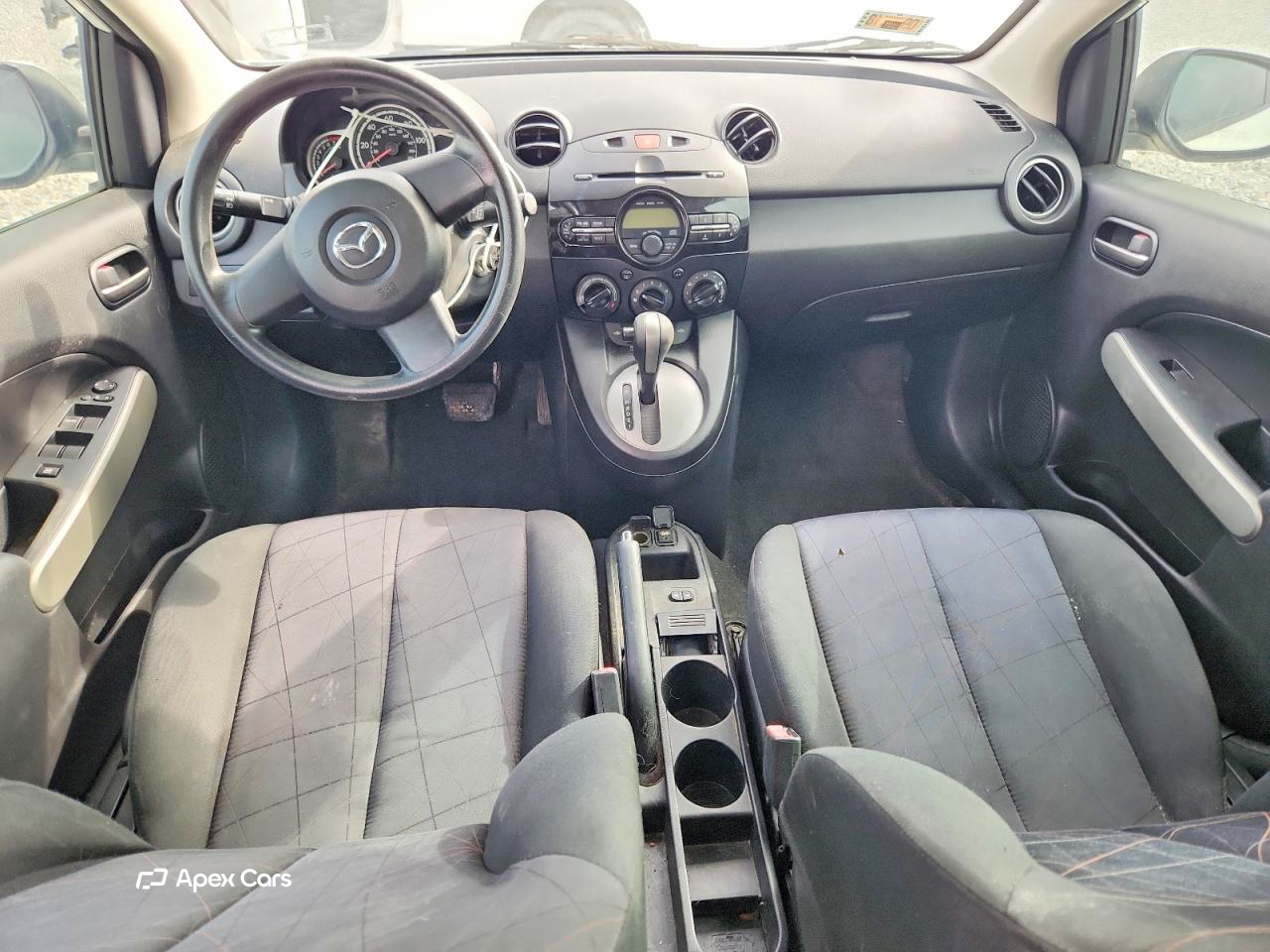 Mazda 2 2013