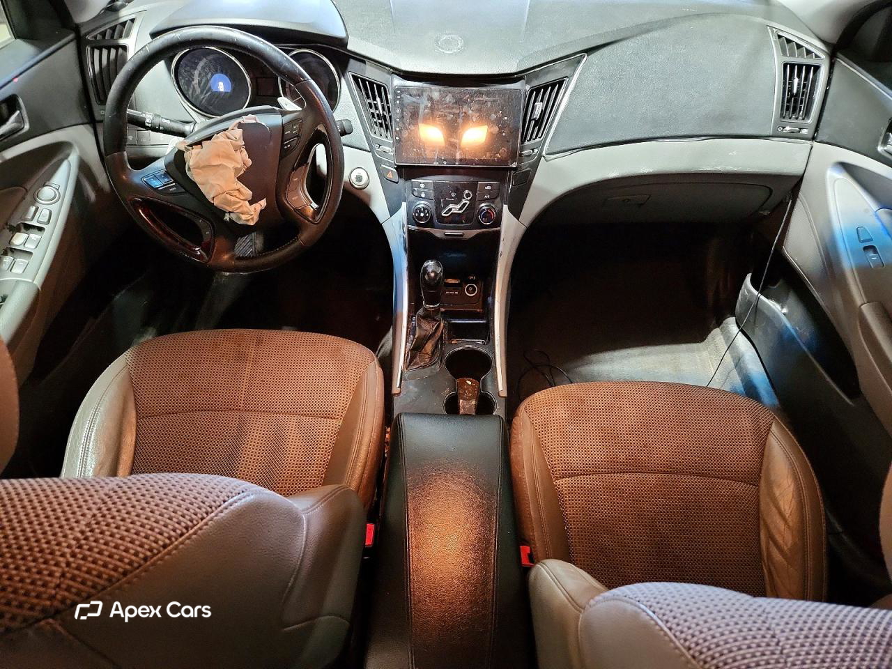 Hyundai Sonata 2012