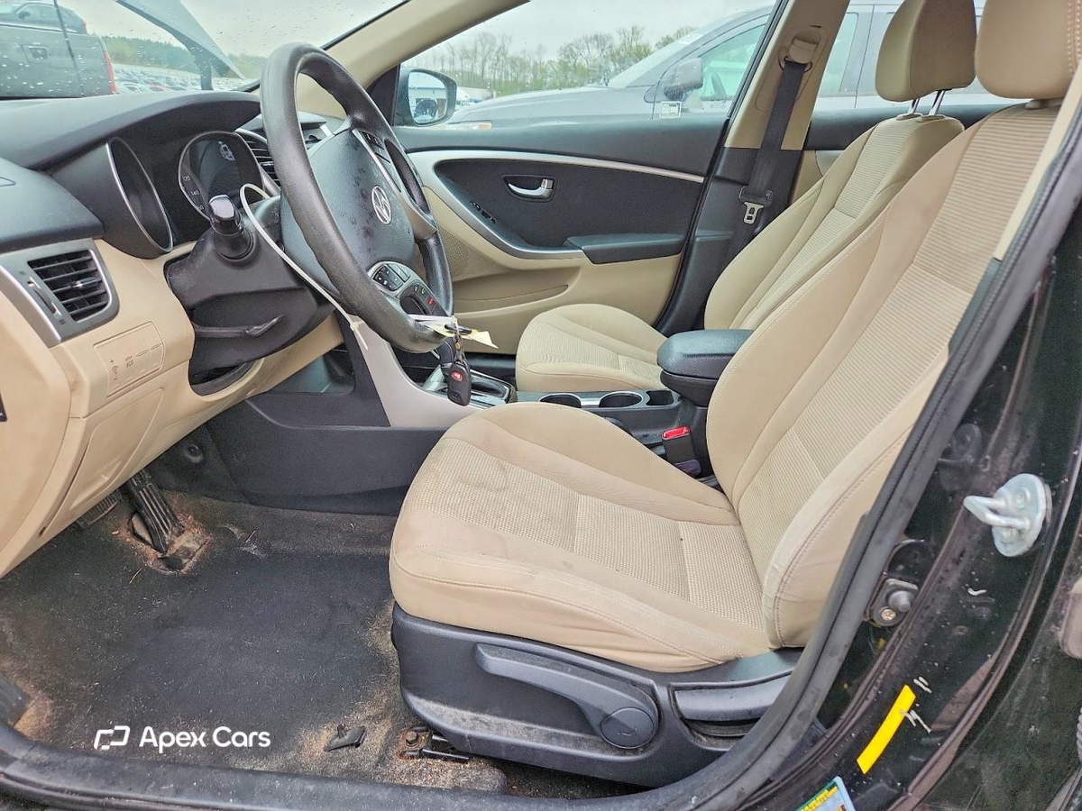 Hyundai Elantra 2013