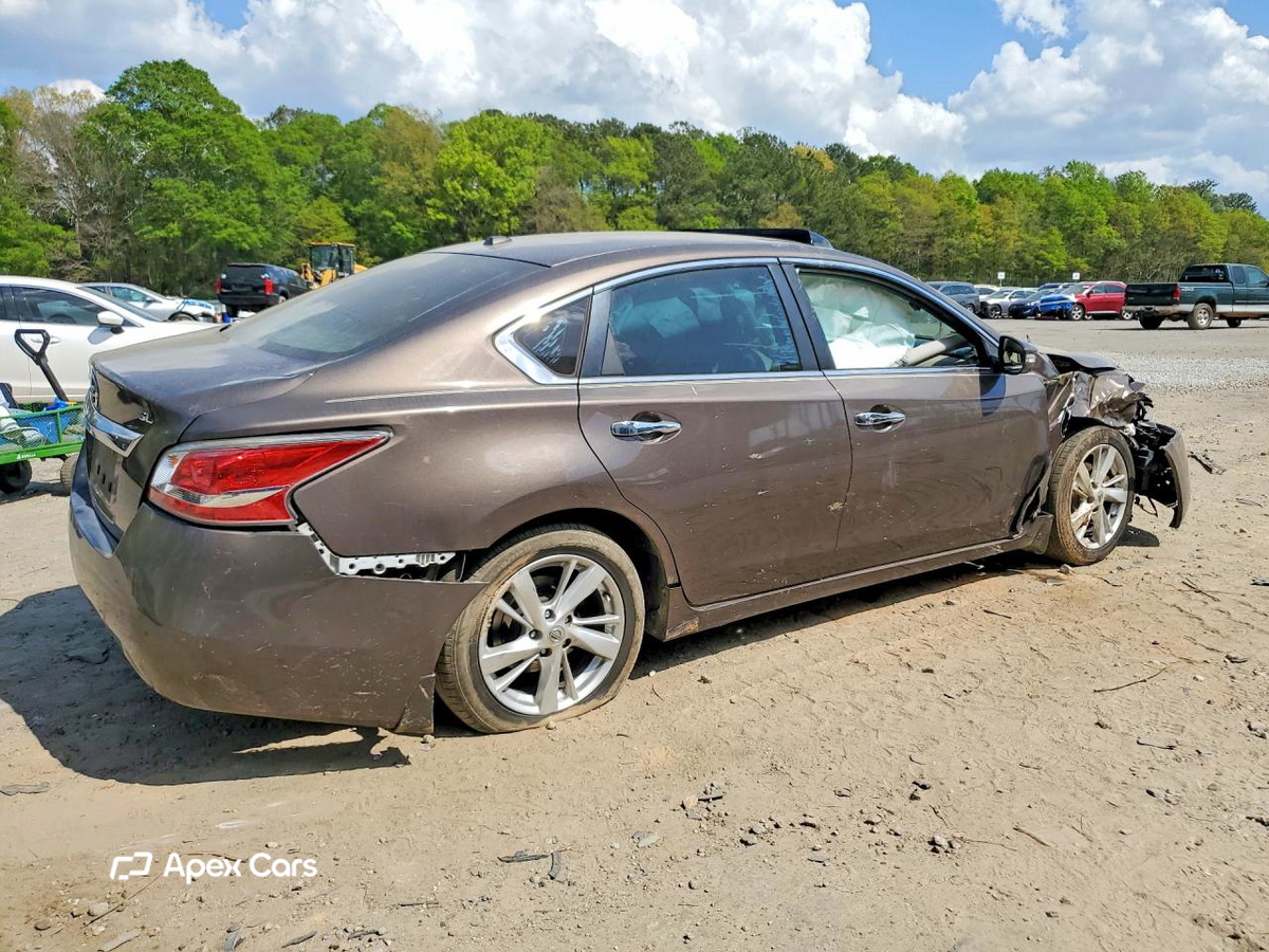 Nissan Altima 2015