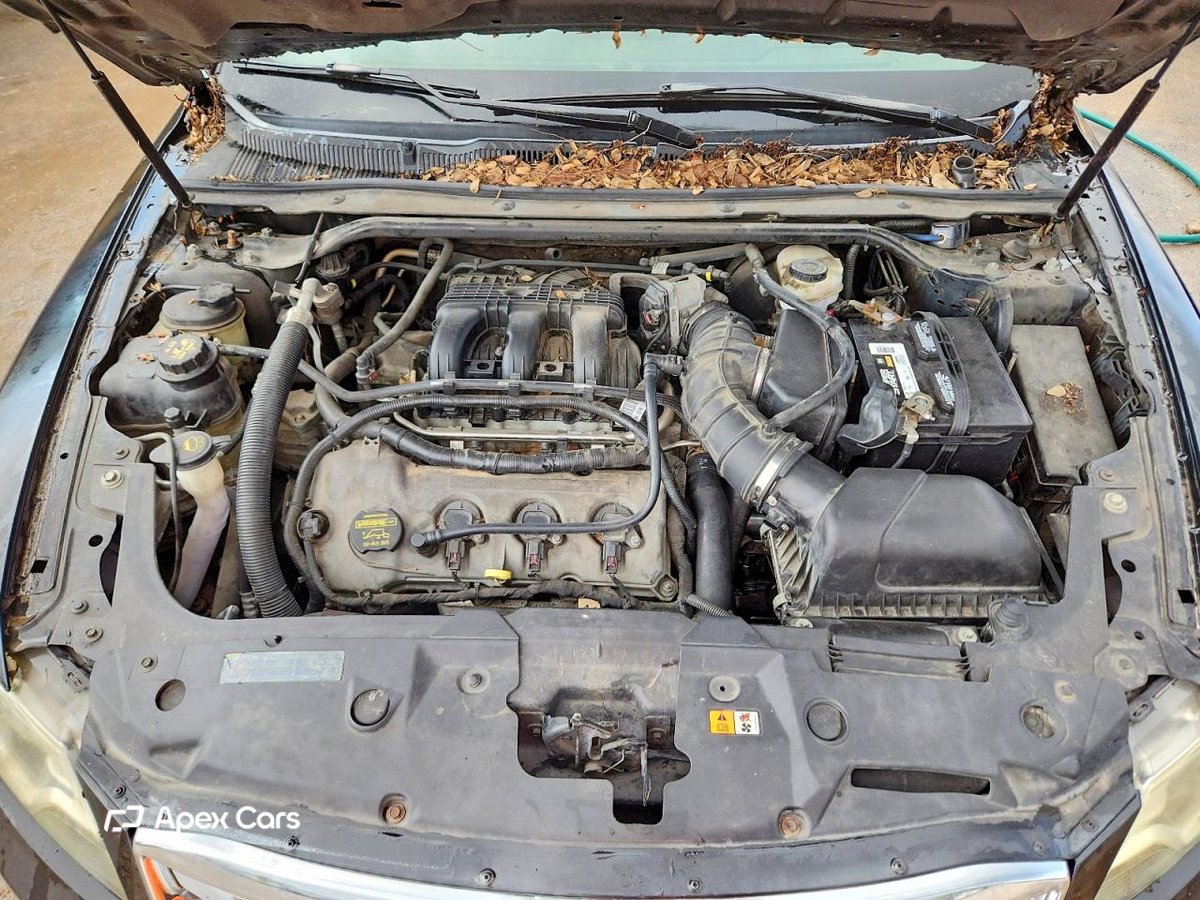 Ford Taurus 2010