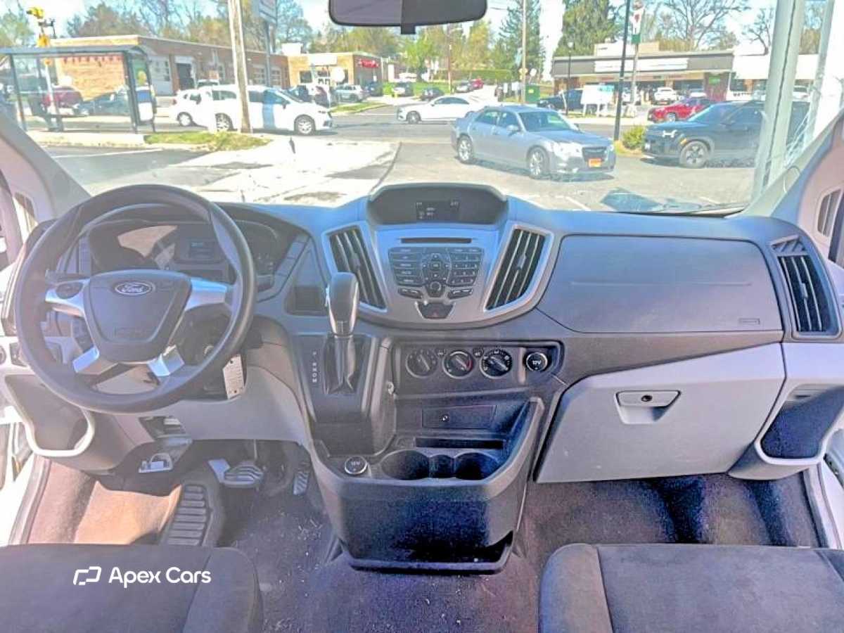 Ford Transit 2019