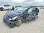 Hyundai Accent 2013