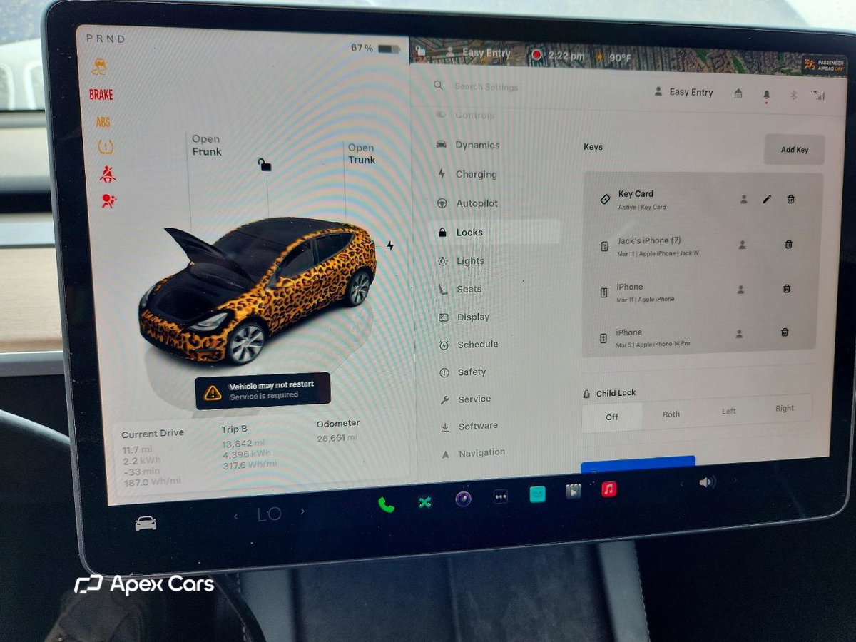 Tesla Model Y 2024