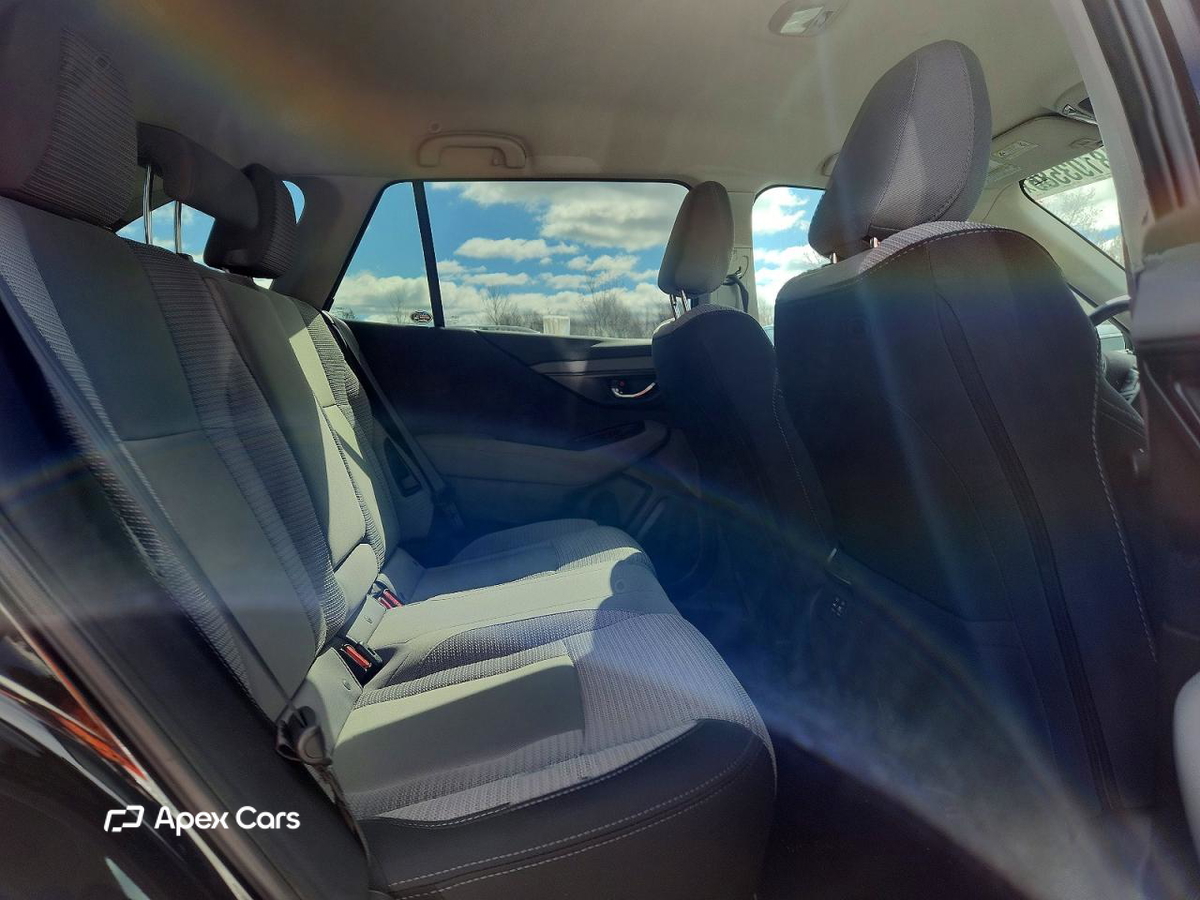 Subaru Outback 2025