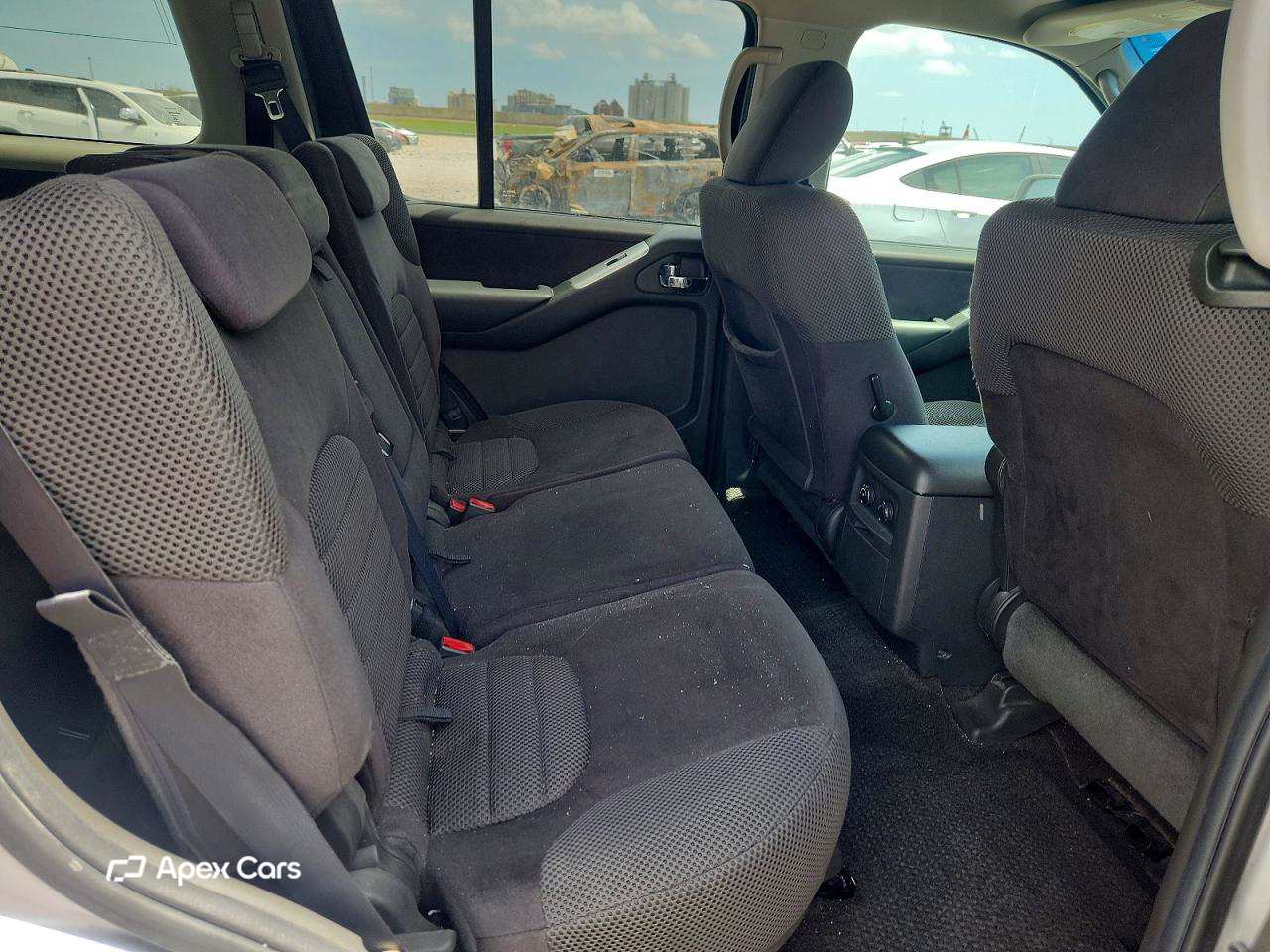 Nissan Pathfinder 2010