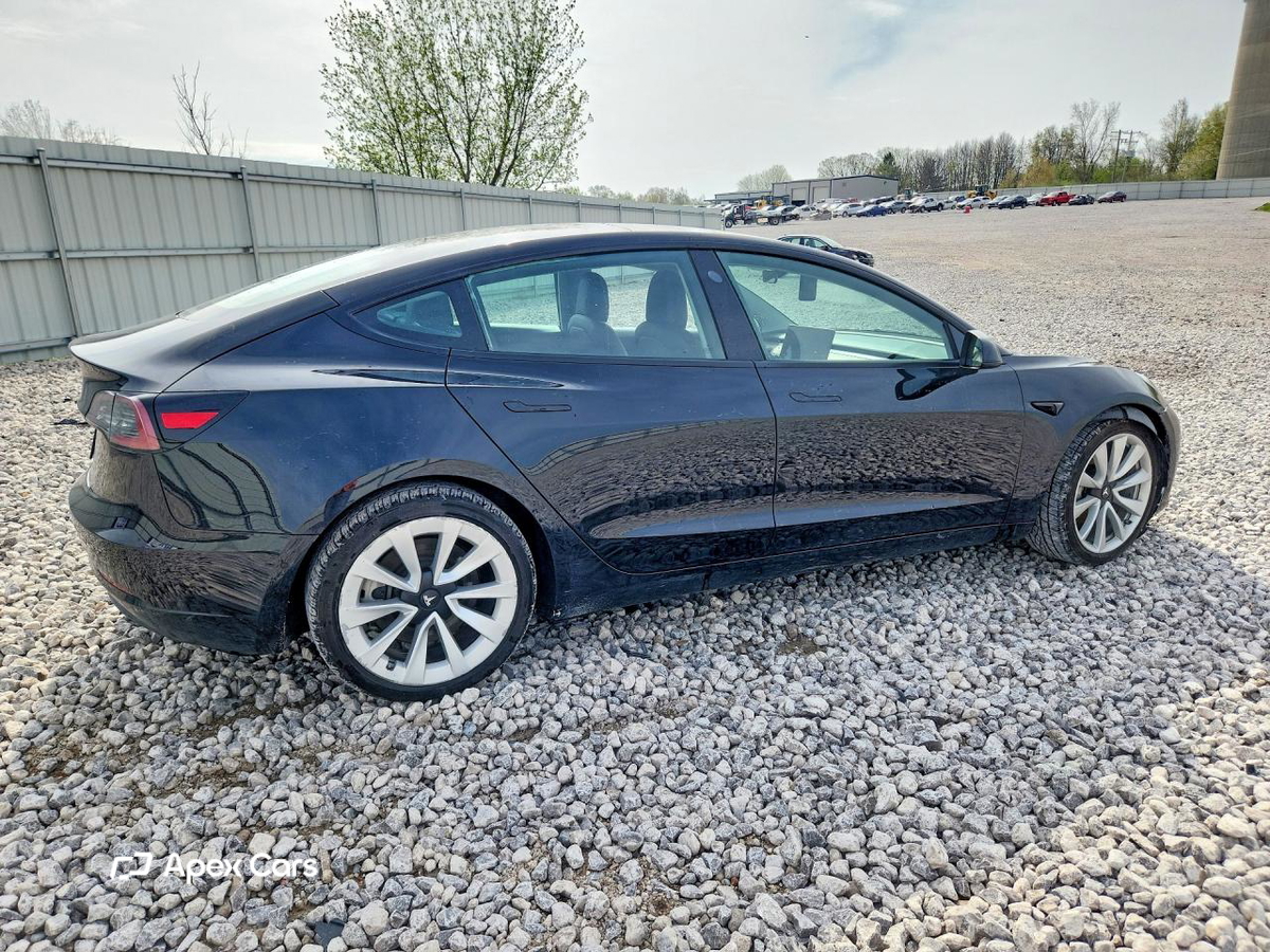 Tesla Model 3 2022