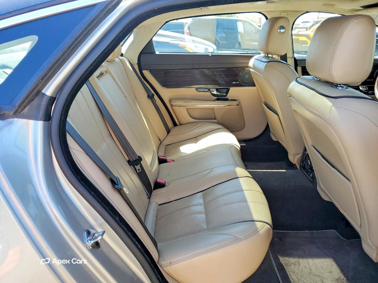 Jaguar XJ 2013