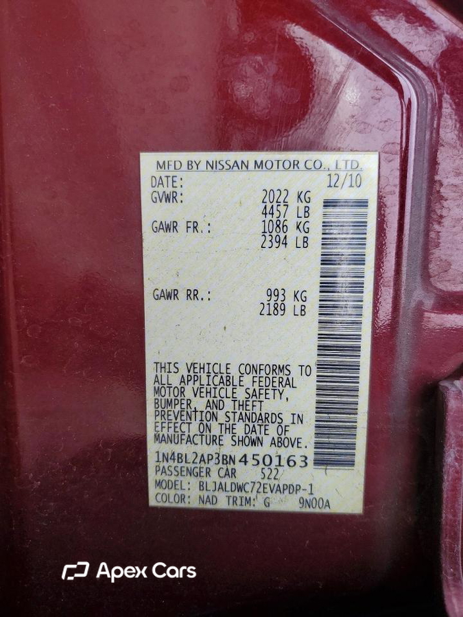 Nissan Altima 2011