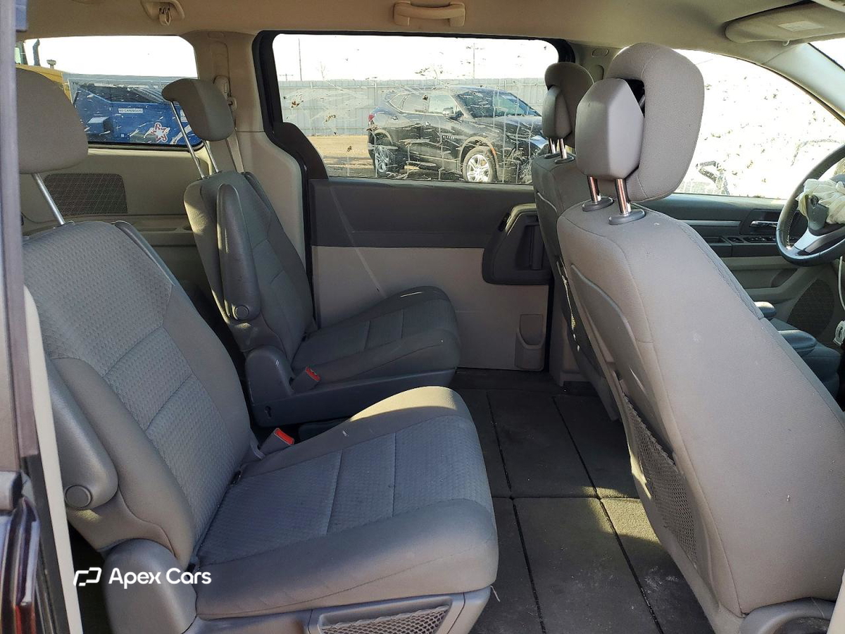 Dodge Caravan 2010