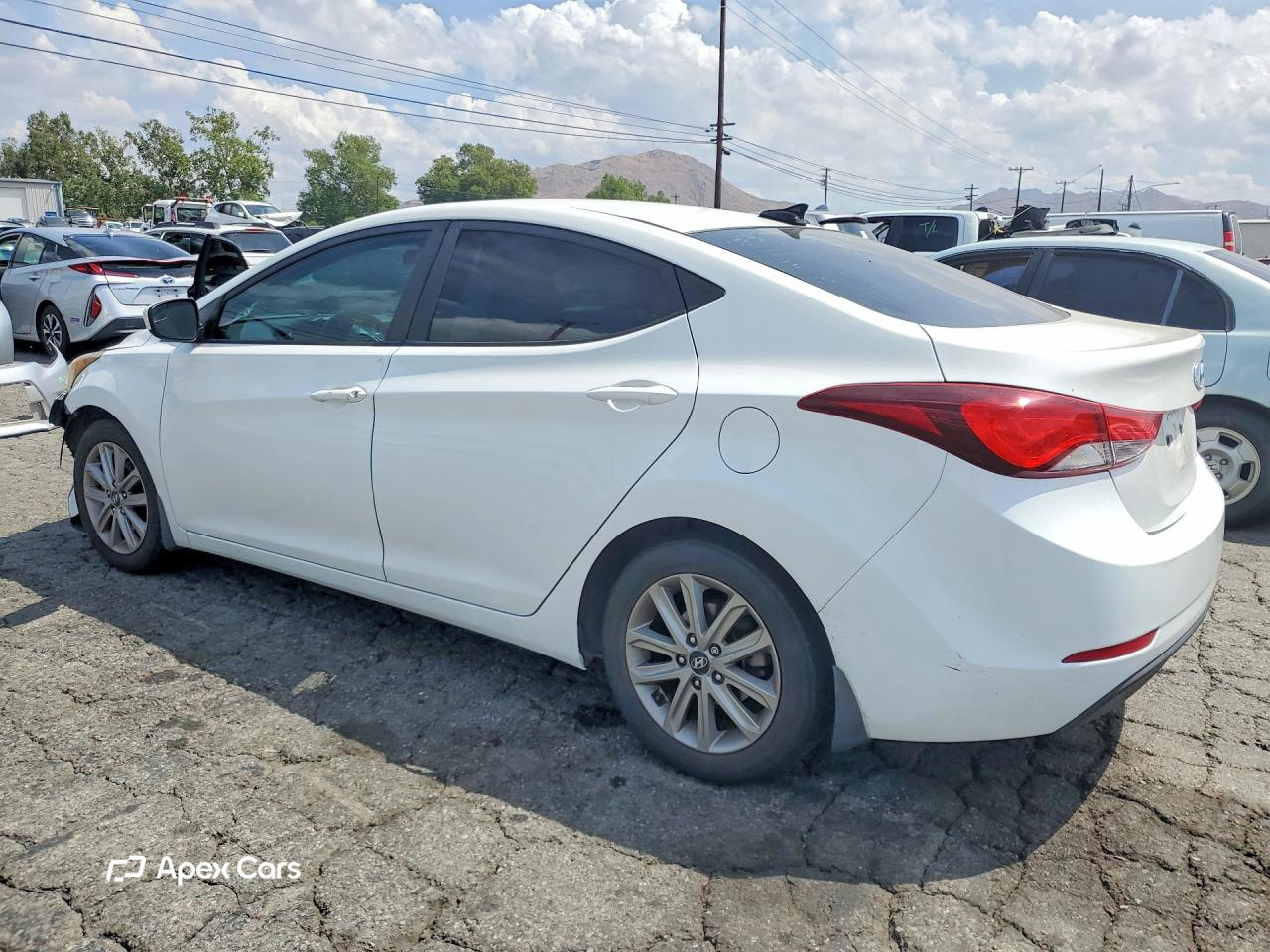 Hyundai Elantra 2016