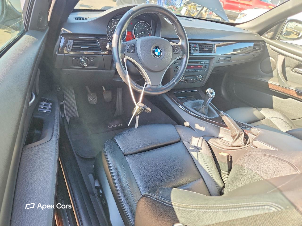 BMW Series 3 2011