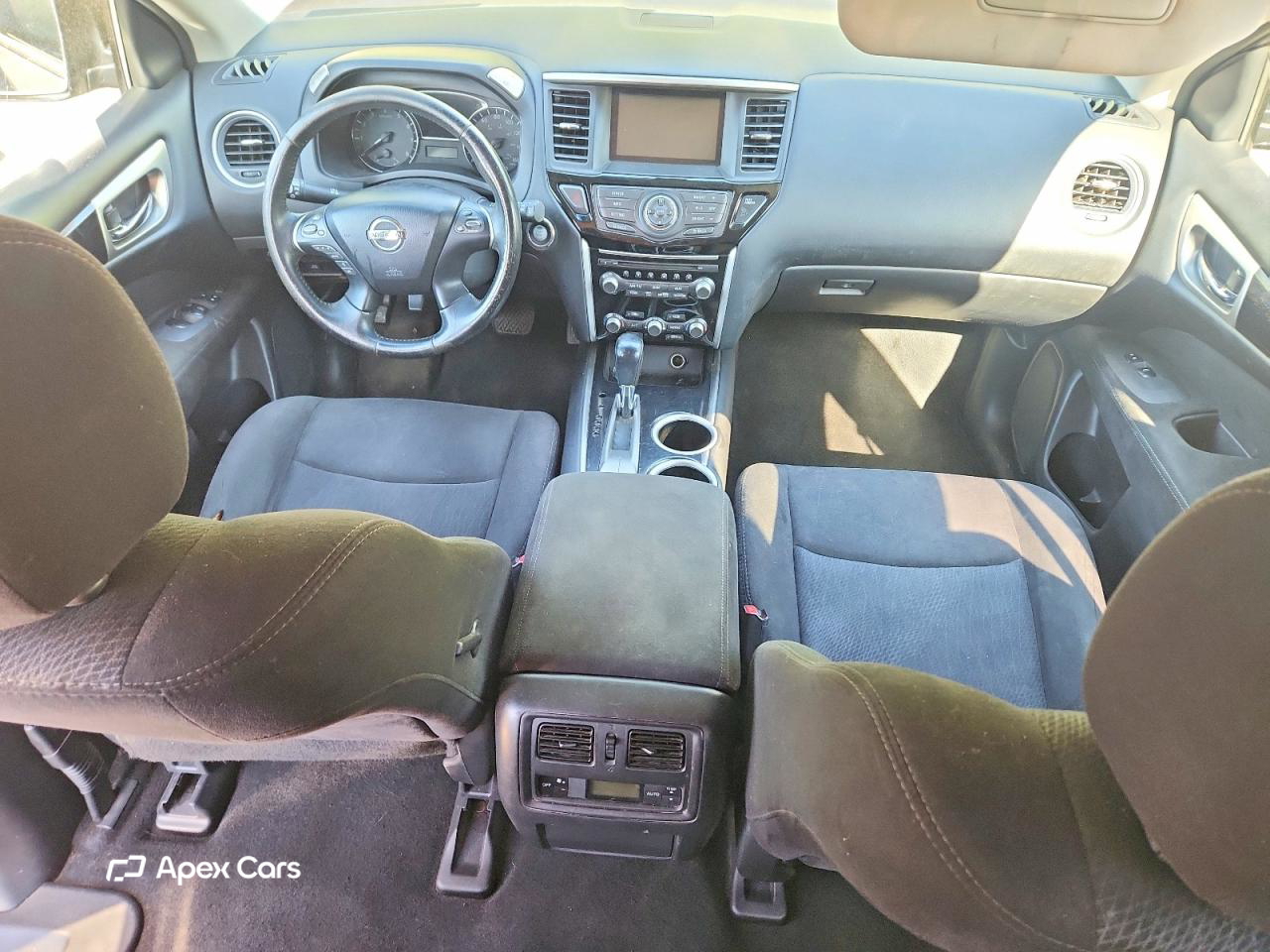 Nissan Pathfinder 2014