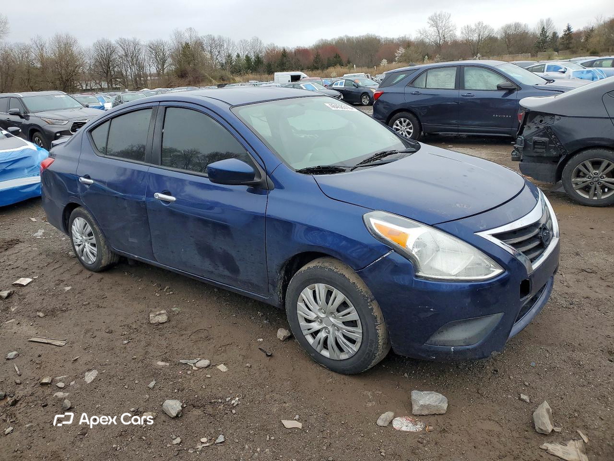 Nissan Versa 2019