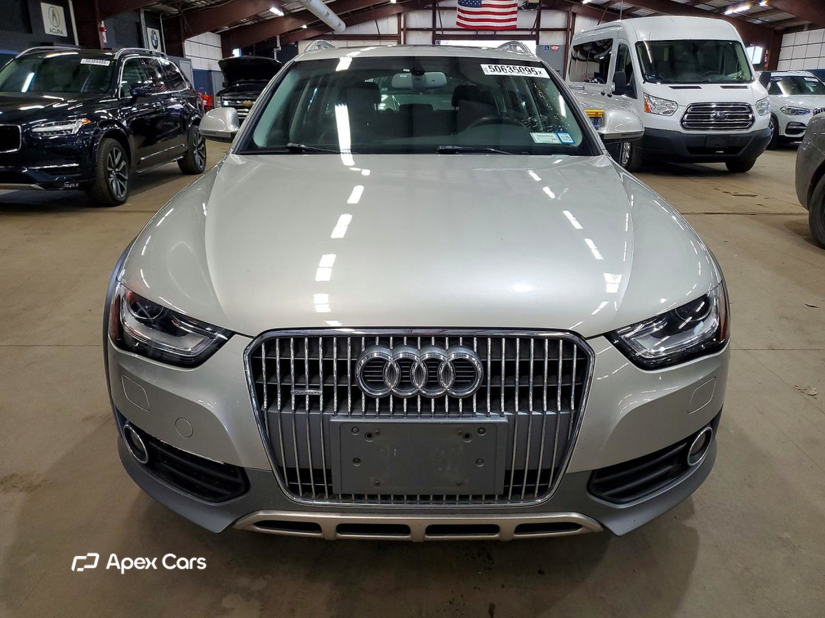 Audi A4 2014