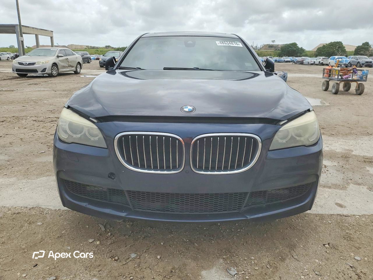 BMW Series 7 2013