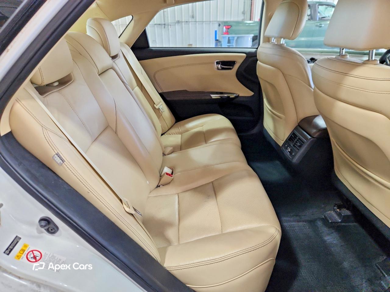 Toyota Avalon 2016