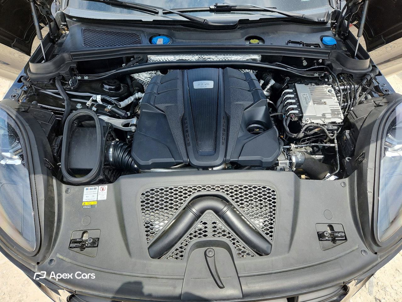 Porsche Macan 2021