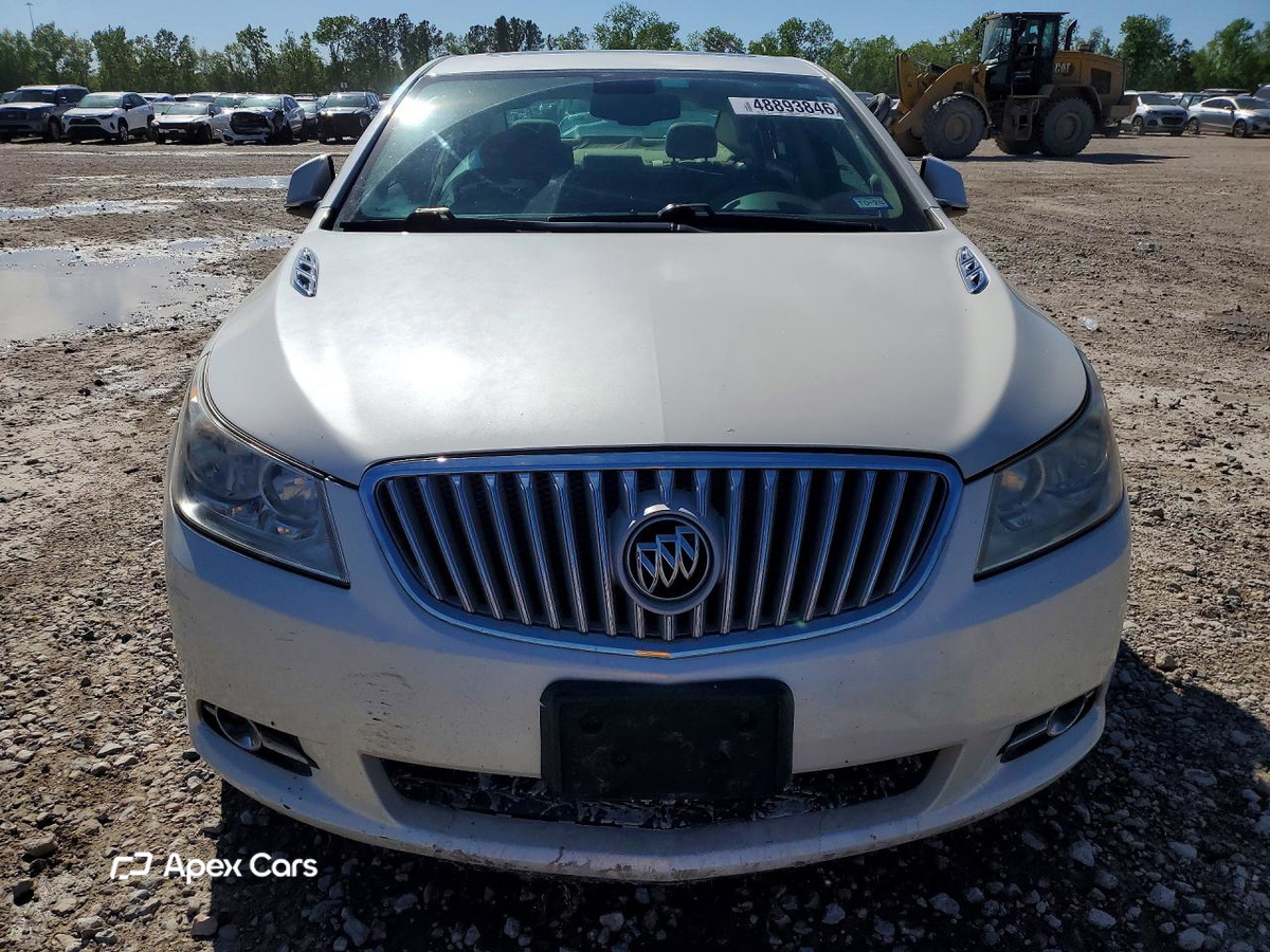Buick LaCrosse 2011