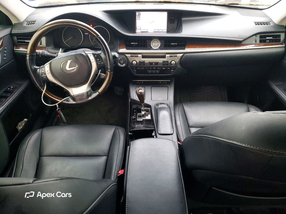 Lexus ES 2013