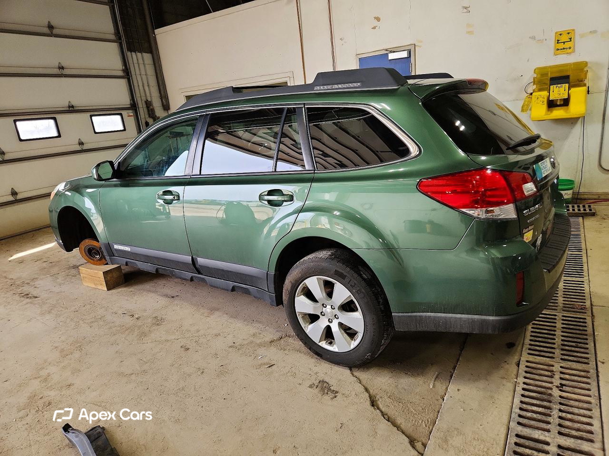 Subaru Outback 2011