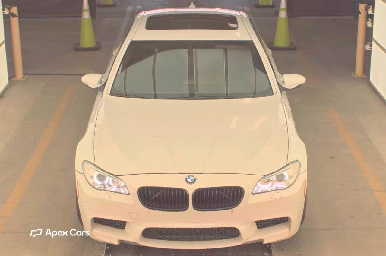 BMW M5 2013