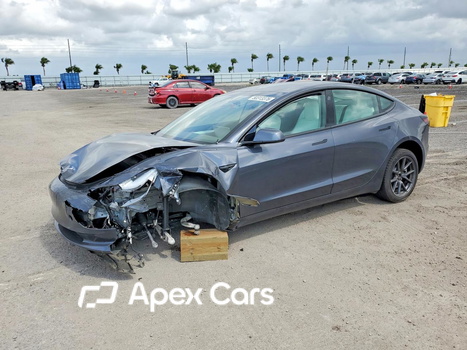 Tesla Model 3 2023 - Image 1 of 14