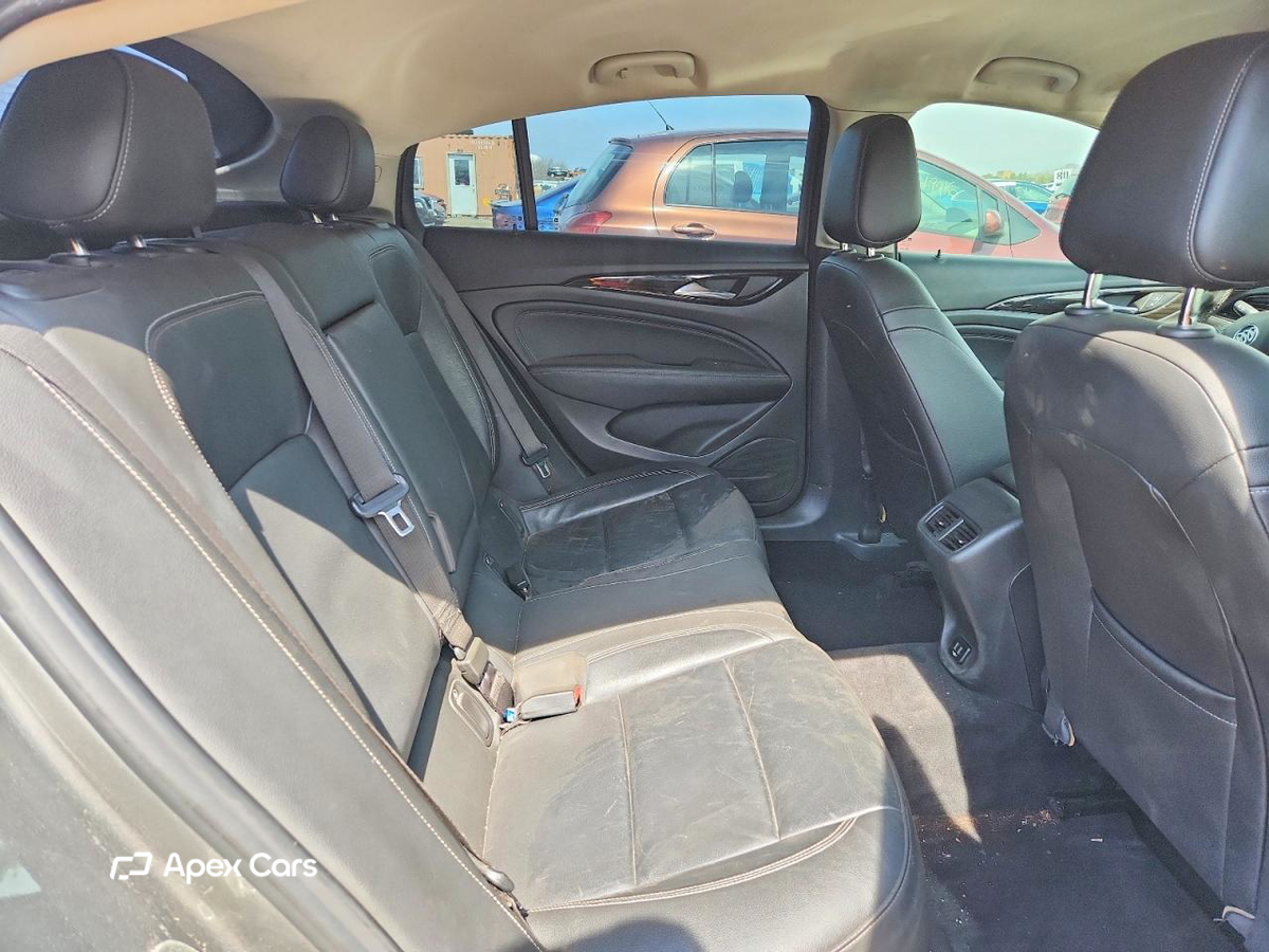 Buick Regal 2018