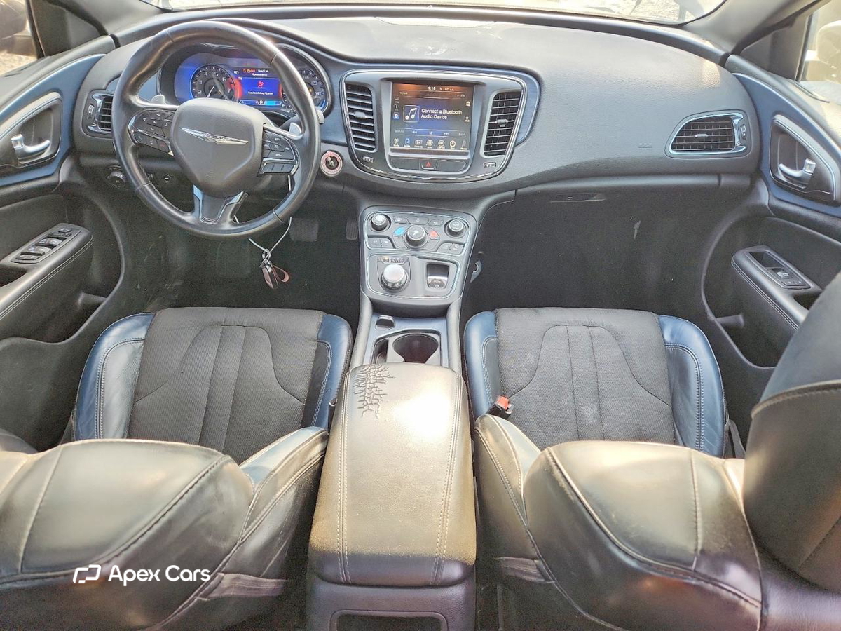 Chrysler 200 2016