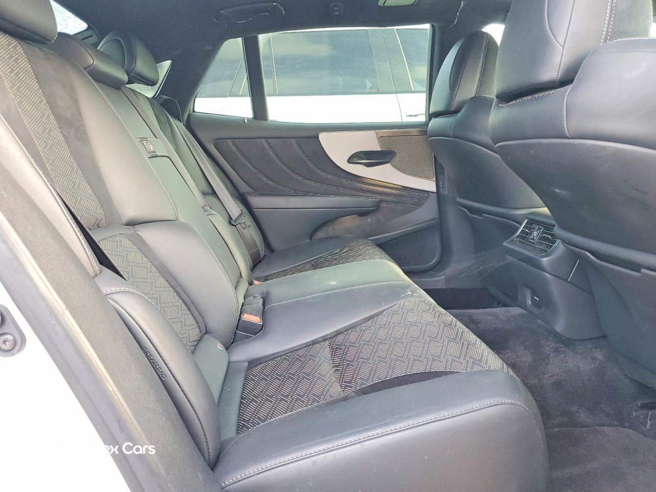 Lexus LS 2018