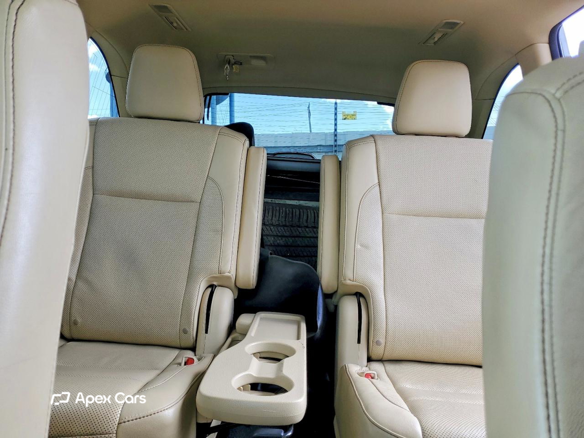 Toyota Highlander 2015